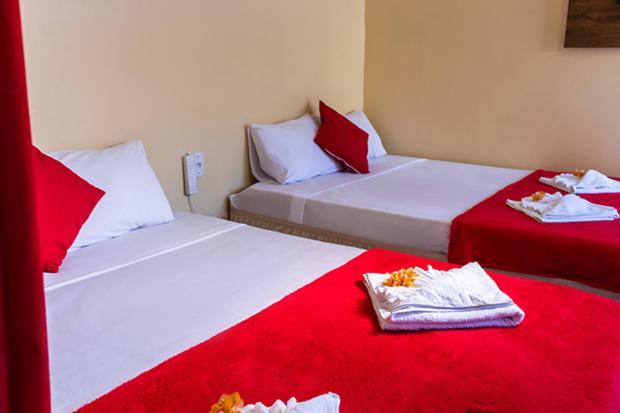Hotel Mitologia Algodoal Bagian luar foto
